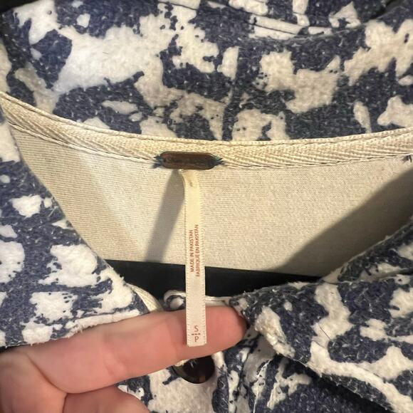 Free People Oversized Ruby Jacket Blue and White Print Shacket Size S - Picture 4 of 6